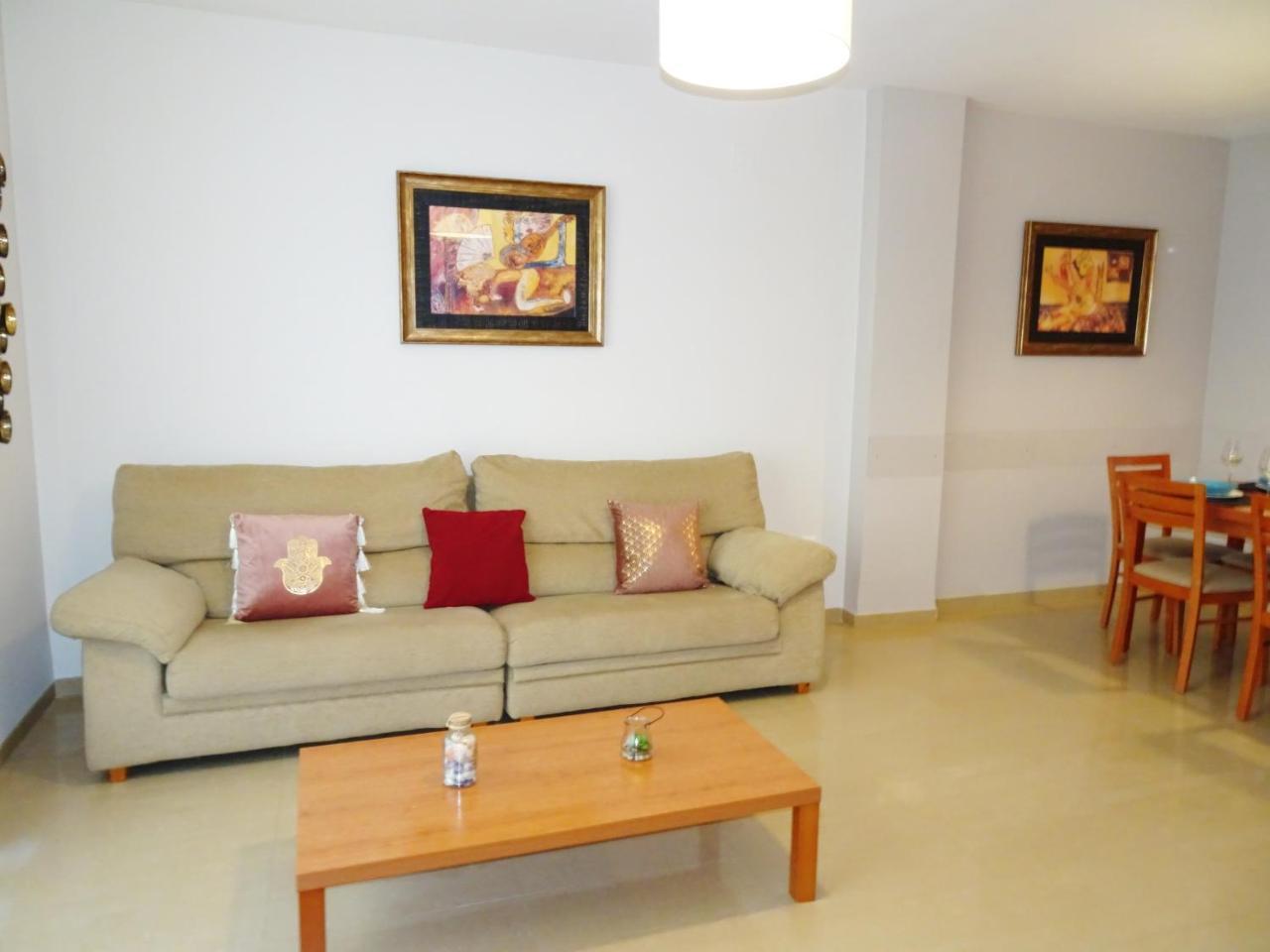 אוליבה San Fernando Palace III - Beach House מראה חיצוני תמונה